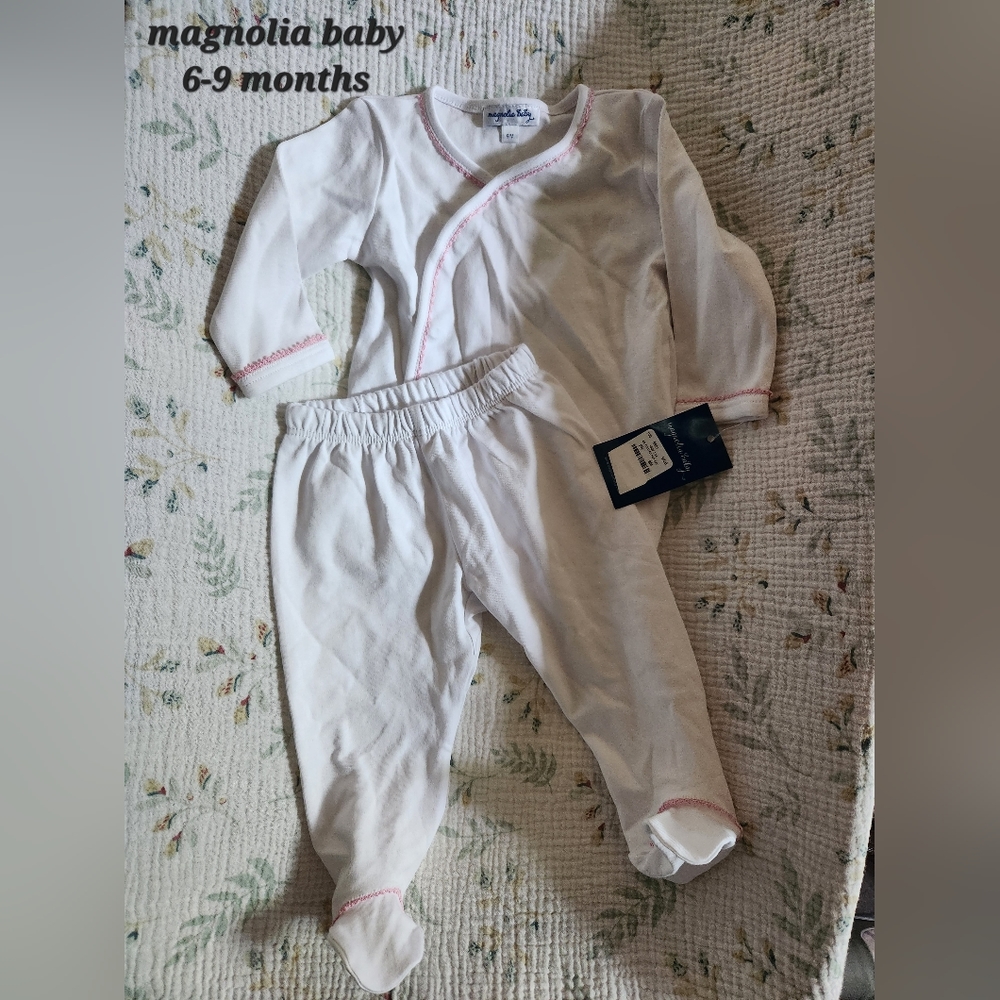 Magnolia Baby Girls Outfit Size 6-9 Months